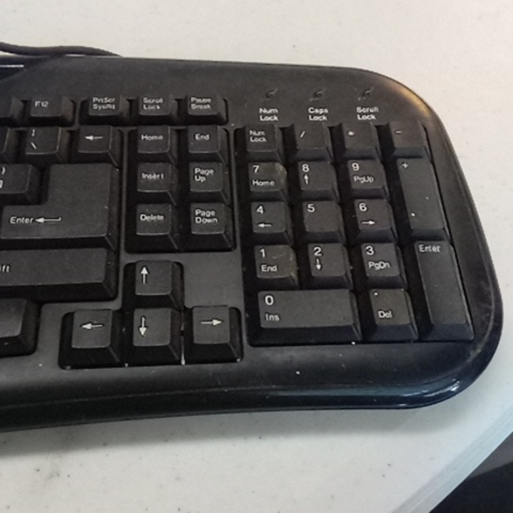 Keyboard for computer - Picture 4 of 5